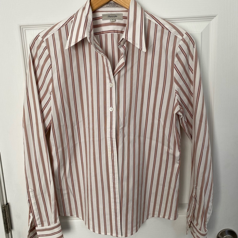 Women’s buttondown